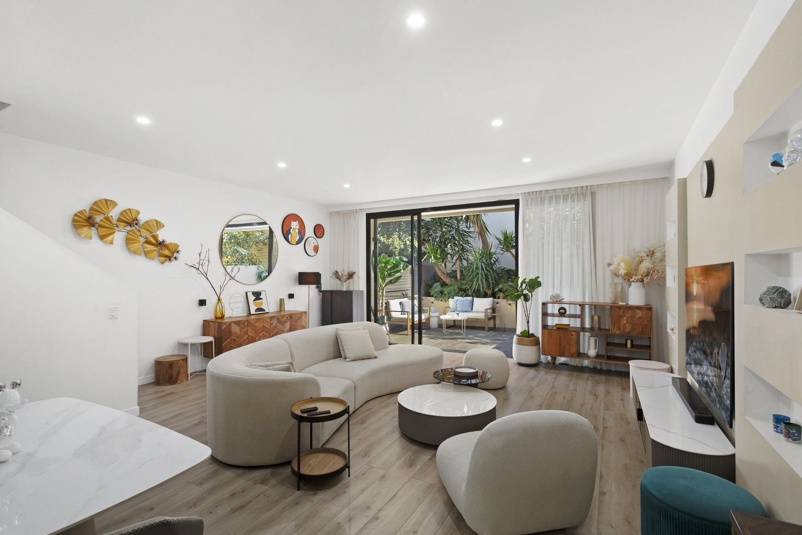 4 bedrooms Townhouse in 23 Brodie Avenue LITTLE BAY NSW, 2036