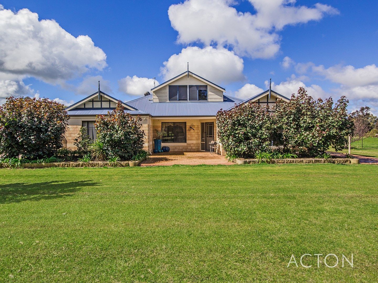 67 Eaglehawk Drive, Ravenswood WA 6208, Image 0