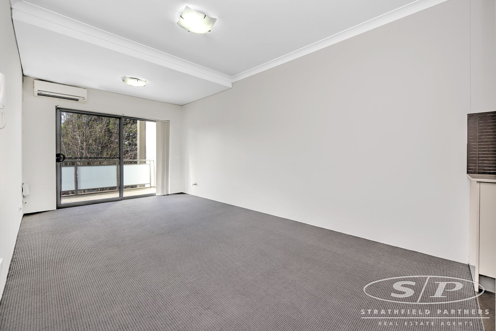 22/37-43 Eastbourne Road, Homebush West NSW 2140, Image 2