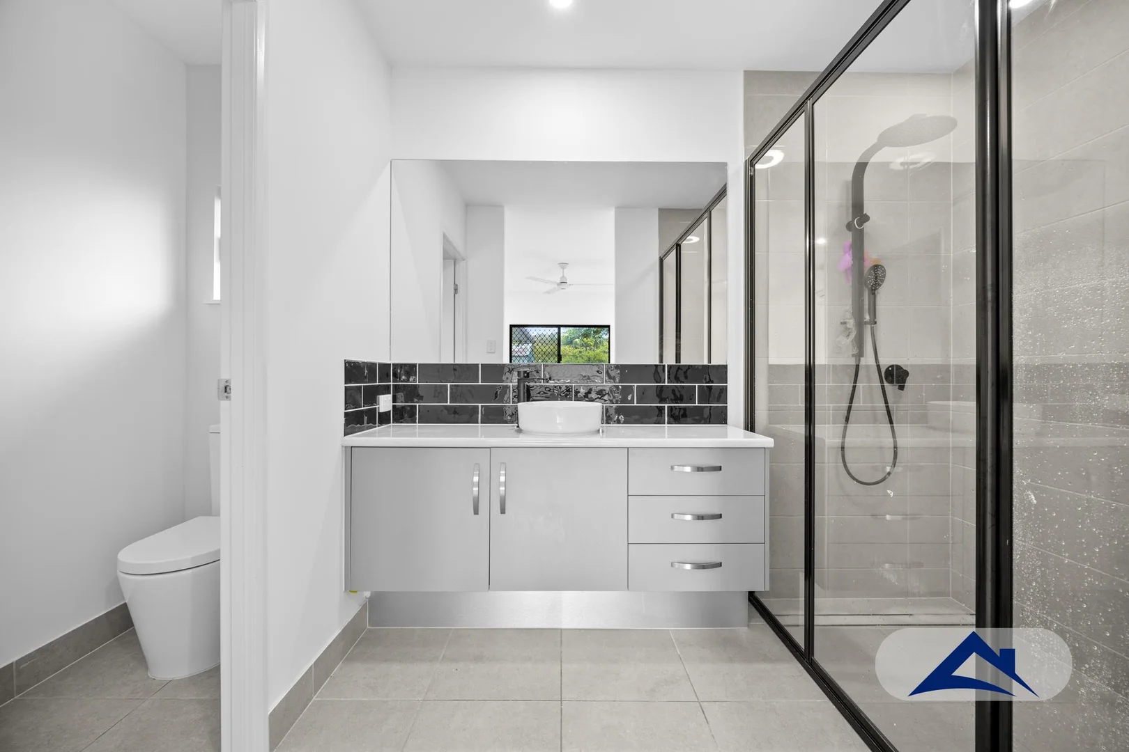 Additional image 8 of 6A Cavendish Street, Earlville QLD 4870