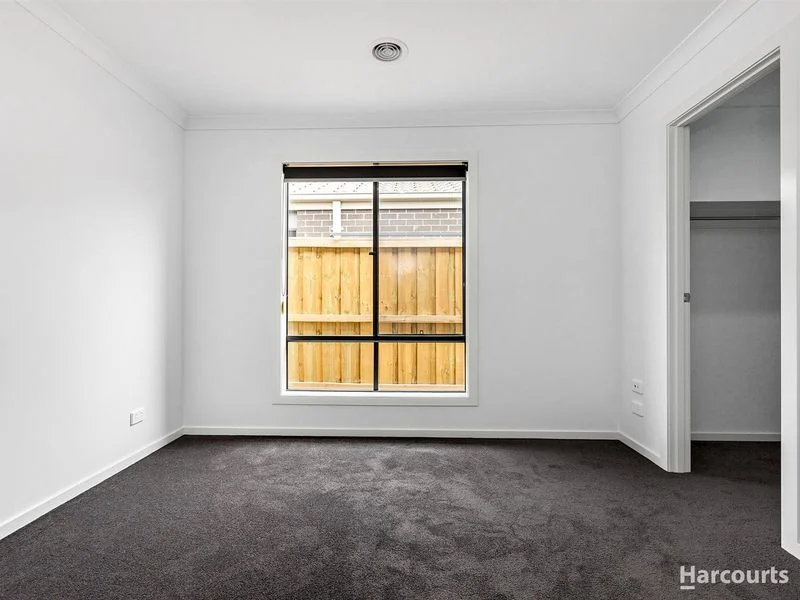 Additional image 4 of 37 Caversham Drive, Pakenham VIC 3810