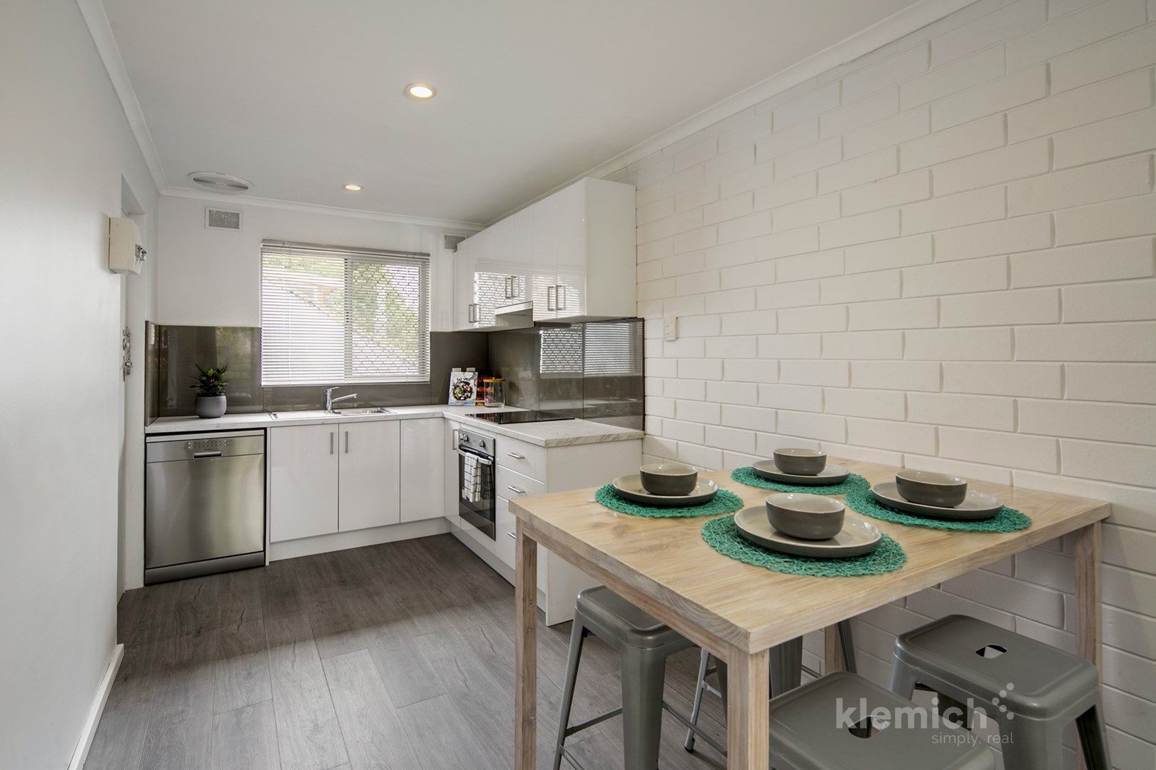 10/4 Loch Street, Stepney SA 5069, Image 2