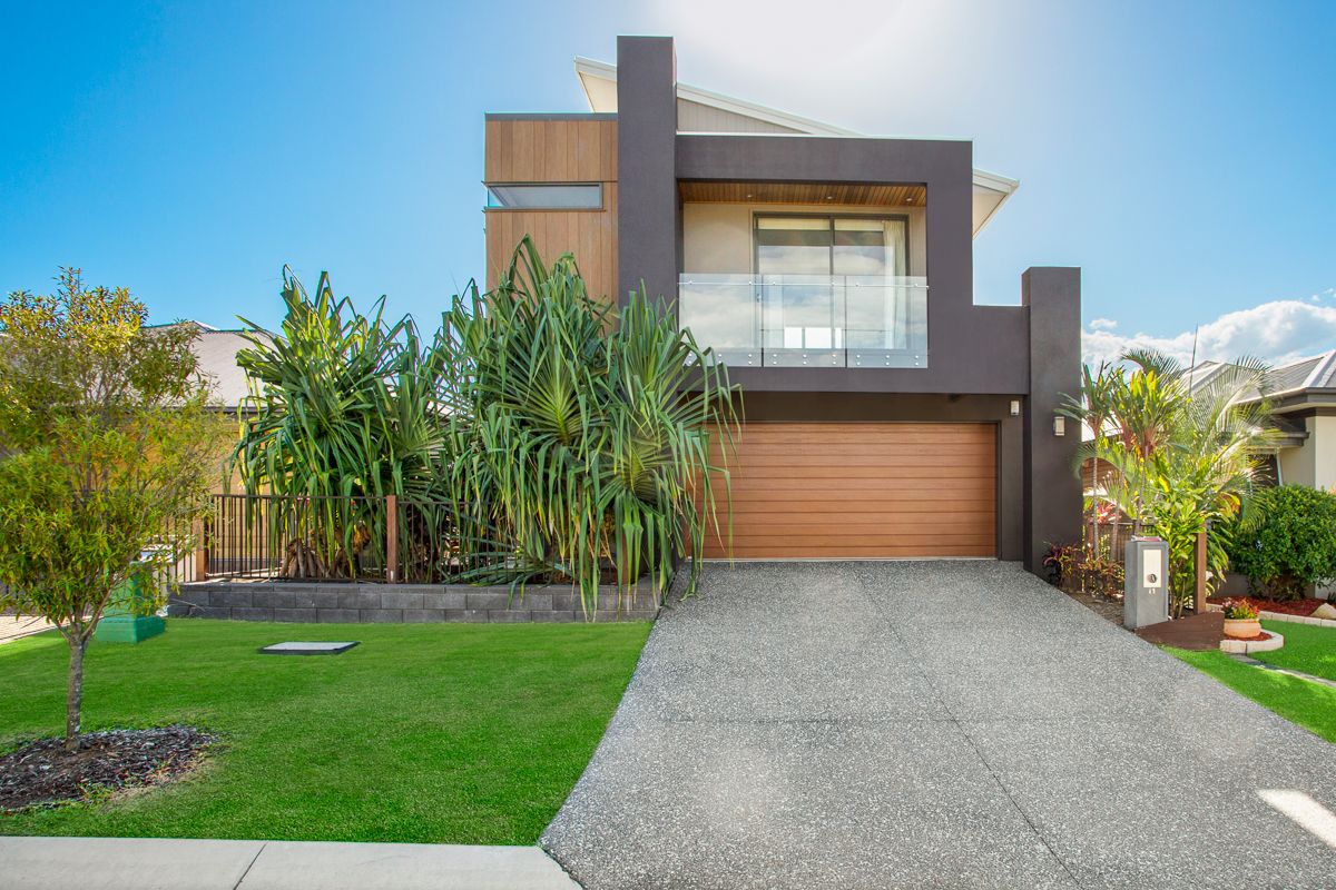 4 bedrooms House in 11 Wolfe Street NORTH LAKES QLD, 4509