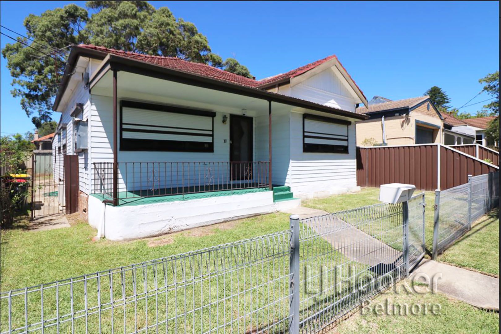 4 bedrooms House in 27 Belmore Ave BELMORE NSW, 2192