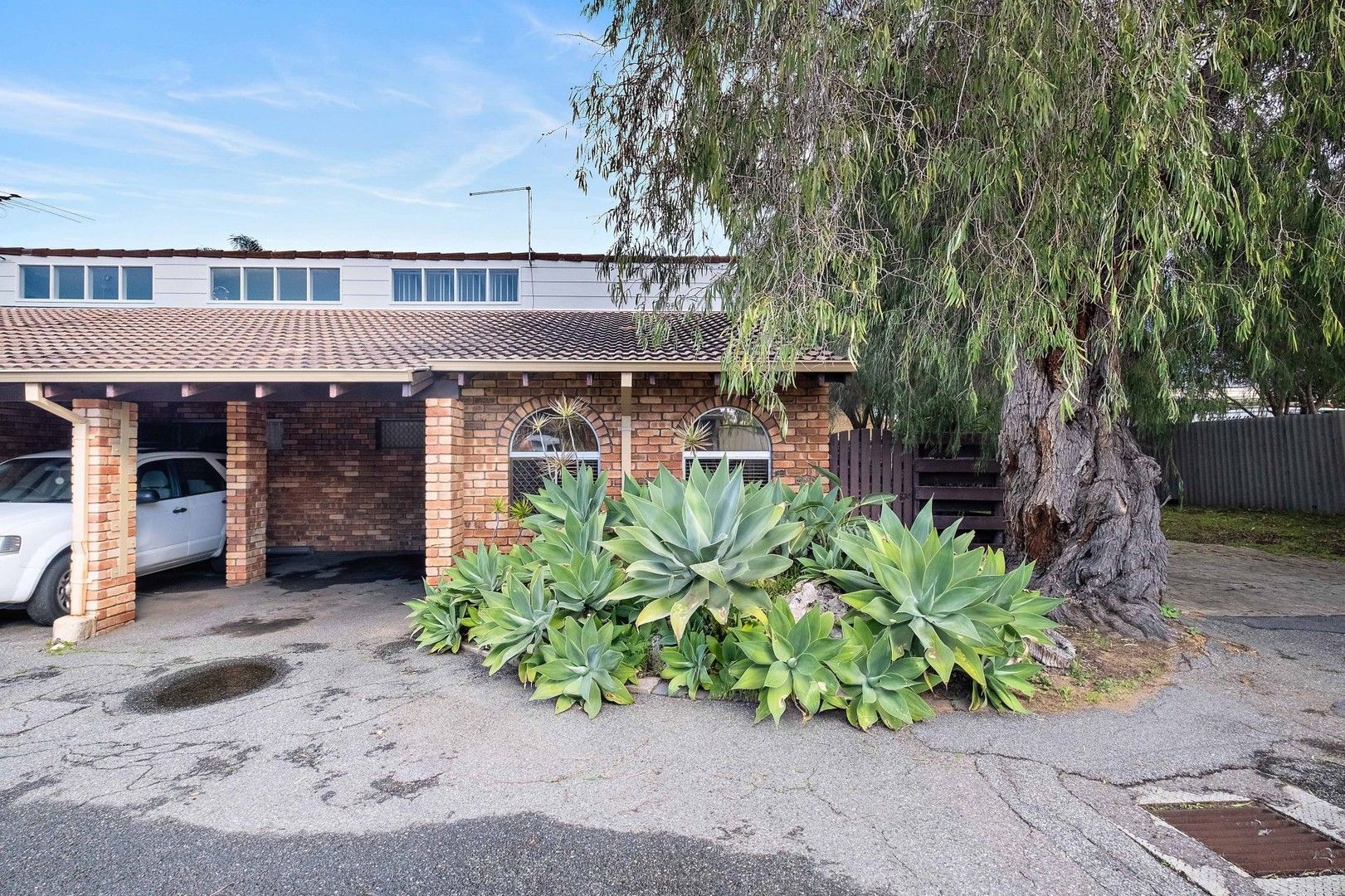 2 bedrooms Apartment / Unit / Flat in 5/5 Ostend Road SCARBOROUGH WA, 6019