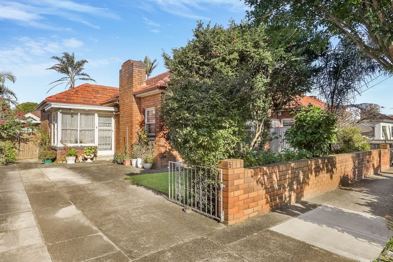 2 bedrooms House in 5 Hughes Avenue MASCOT NSW, 2020