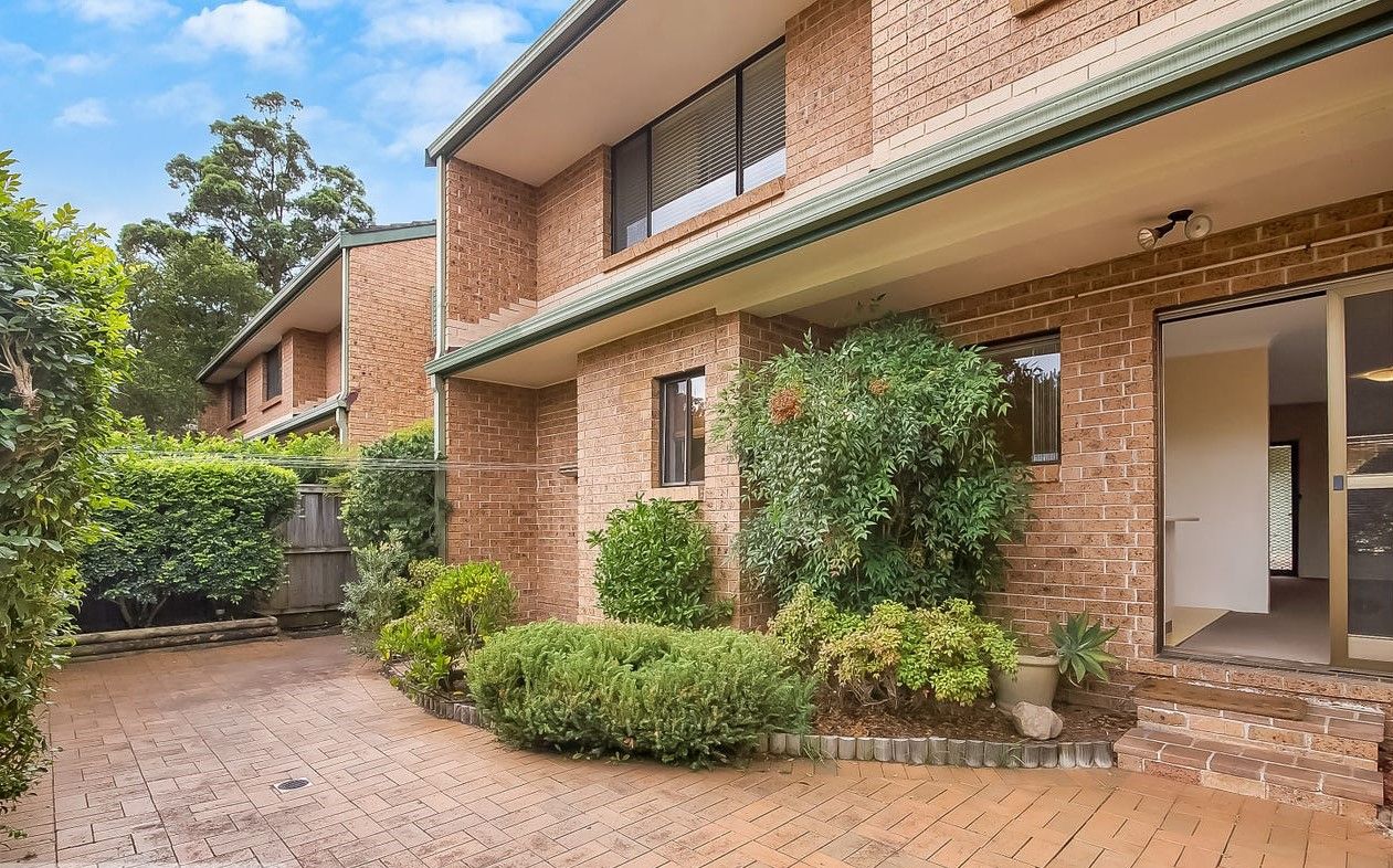 2 bedrooms Villa in 21/11 Busaco Road MARSFIELD NSW, 2122