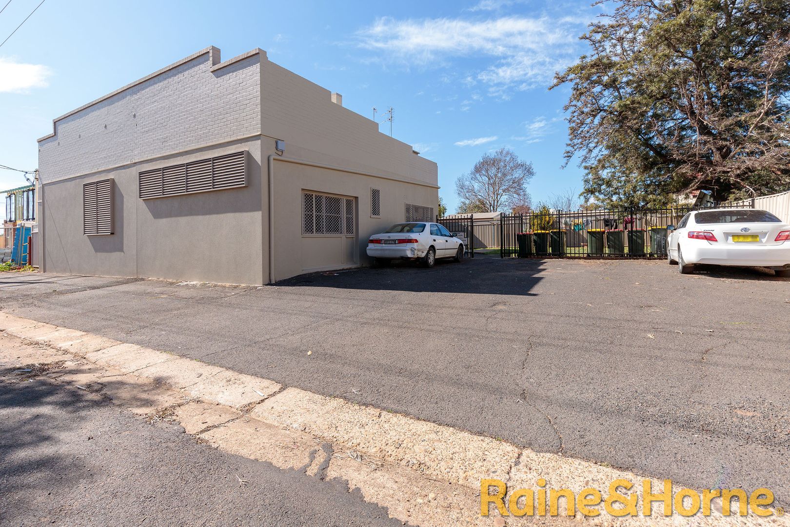 Units 1-5 /184 Fitzroy Street, Dubbo NSW 2830, Image 2