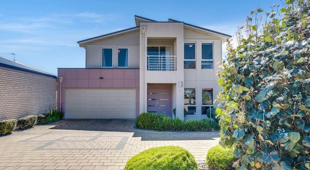 5 bedrooms House in 58 Blanche Parade HINDMARSH ISLAND SA, 5214
