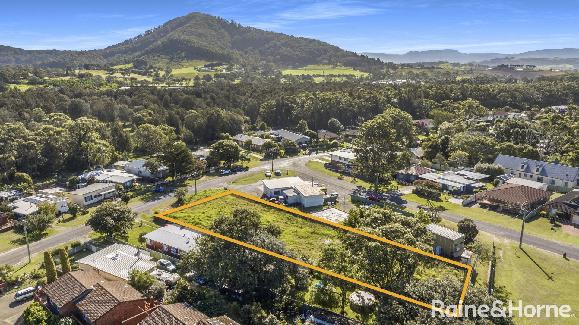 82 Jerry Bailey Road, Shoalhaven Heads NSW 2535, Image 1