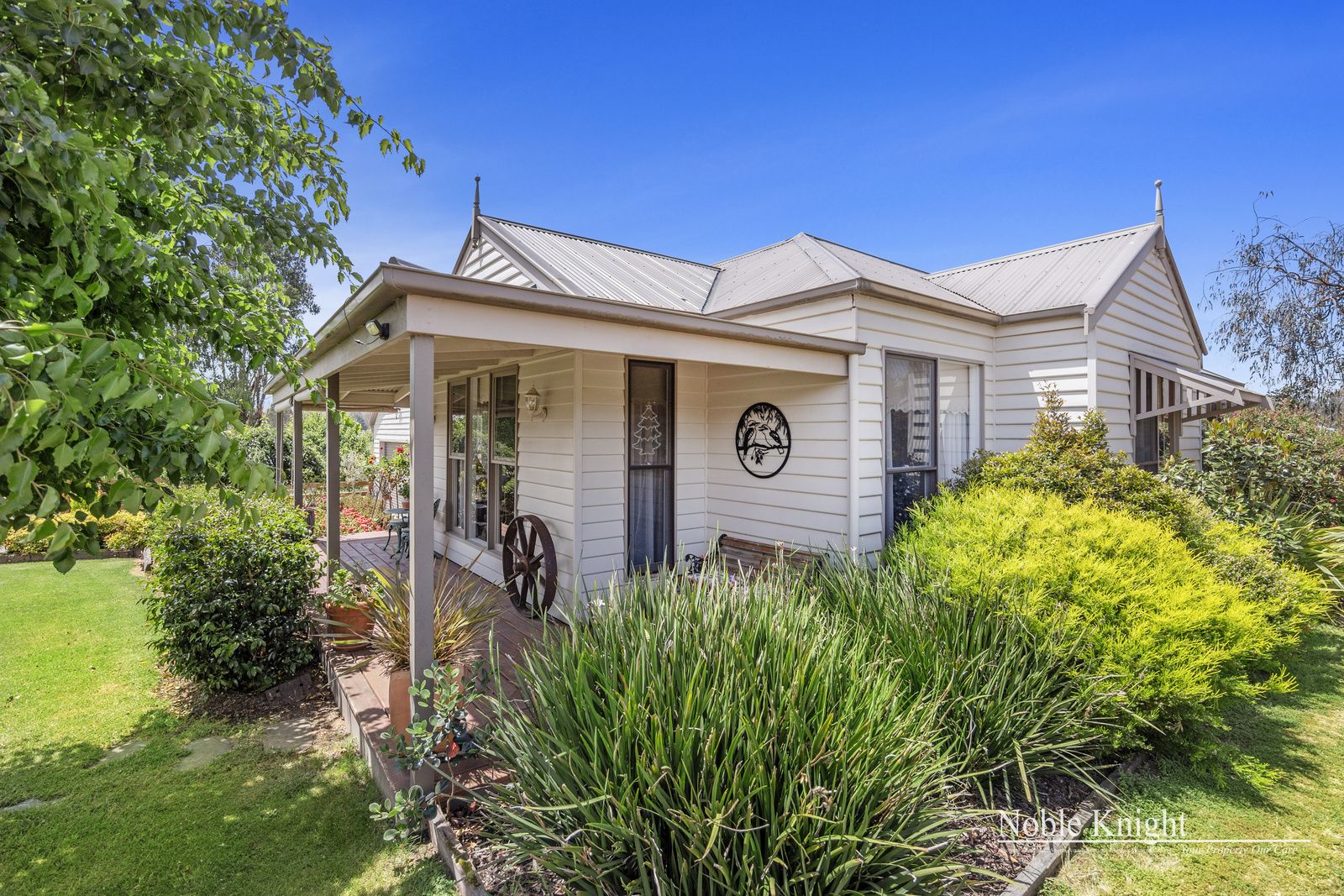 10 Hamilton Hume Terrace, Yea VIC 3717 Domain