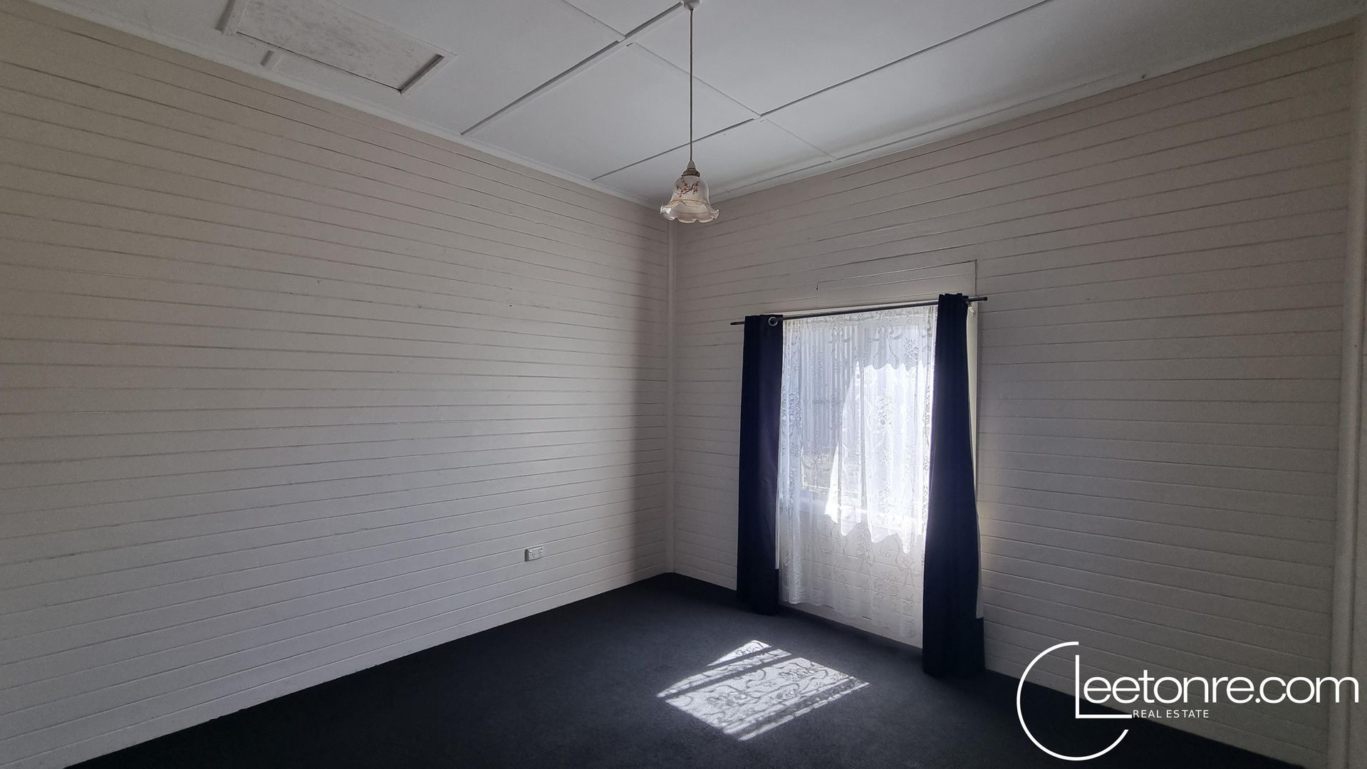 33 Dundas Street, Narrandera NSW 2700 House For Rent 310 Domain