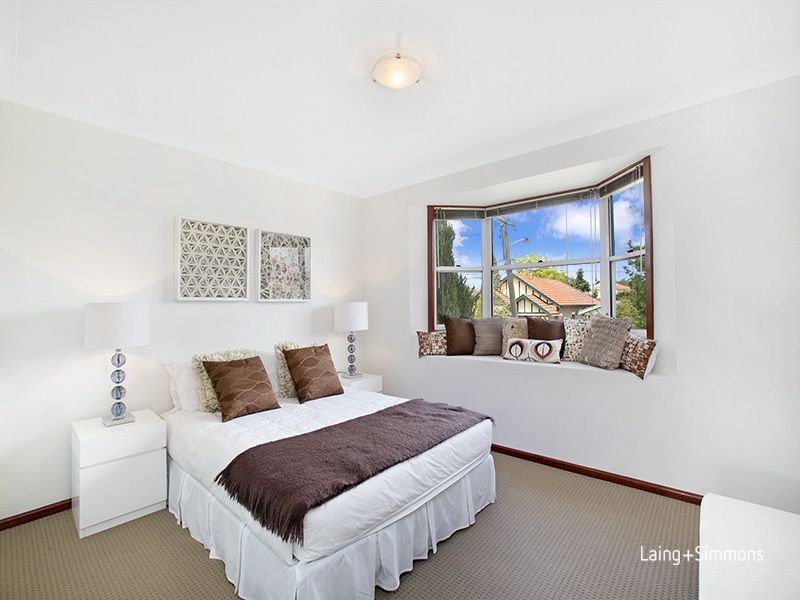 34 Clare Crescent, Russell Lea NSW 2046, Image 2
