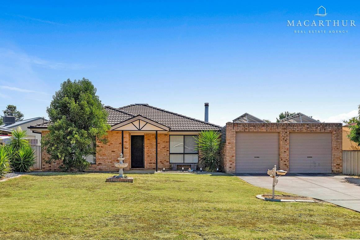 Picture of 74 Veale Street, ASHMONT NSW 2650