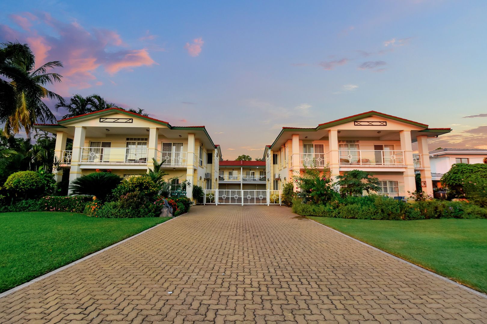 4/130 East Point Road, Fannie Ba Property History & Address Research