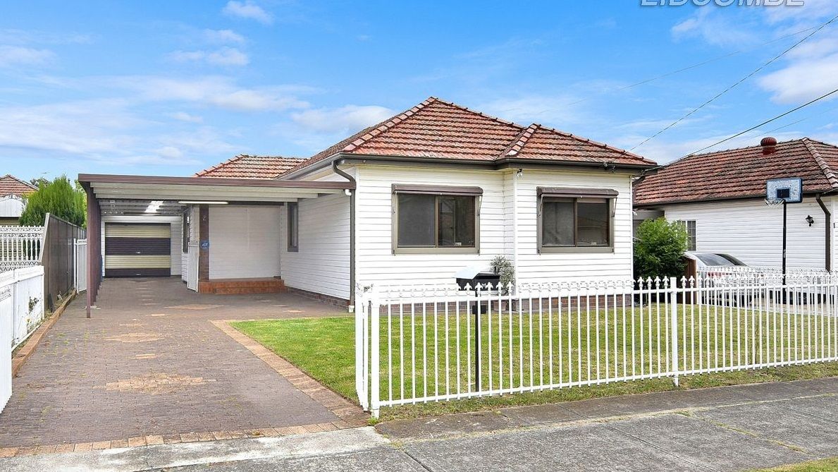 3 bedrooms House in 2 Brenda Avene LIDCOMBE NSW, 2141