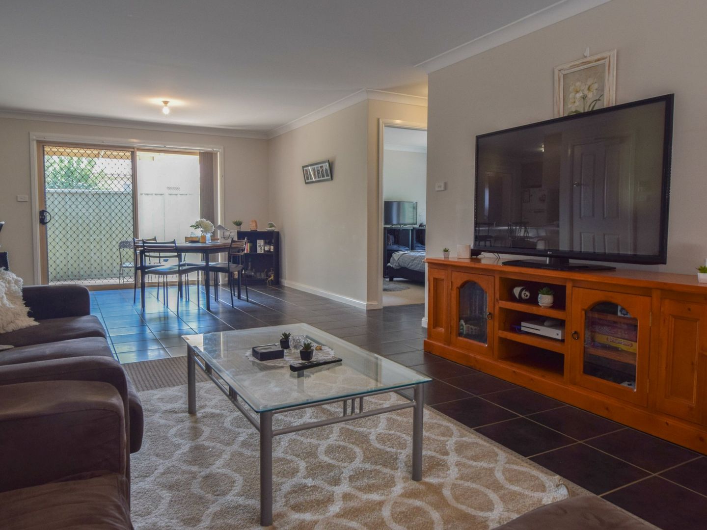 1/1-6 Patterson Avenue, Young NSW 2594, Image 1