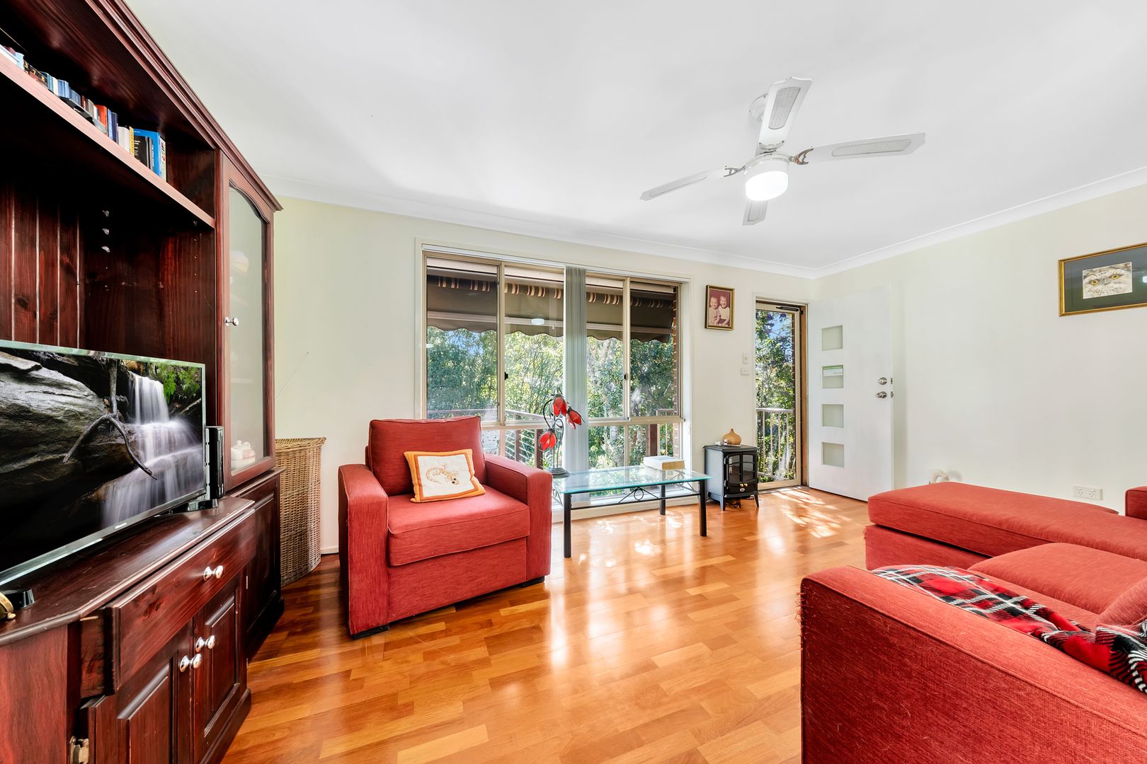 1/7 Glenworth Close, Lisarow NSW 2250, Image 2