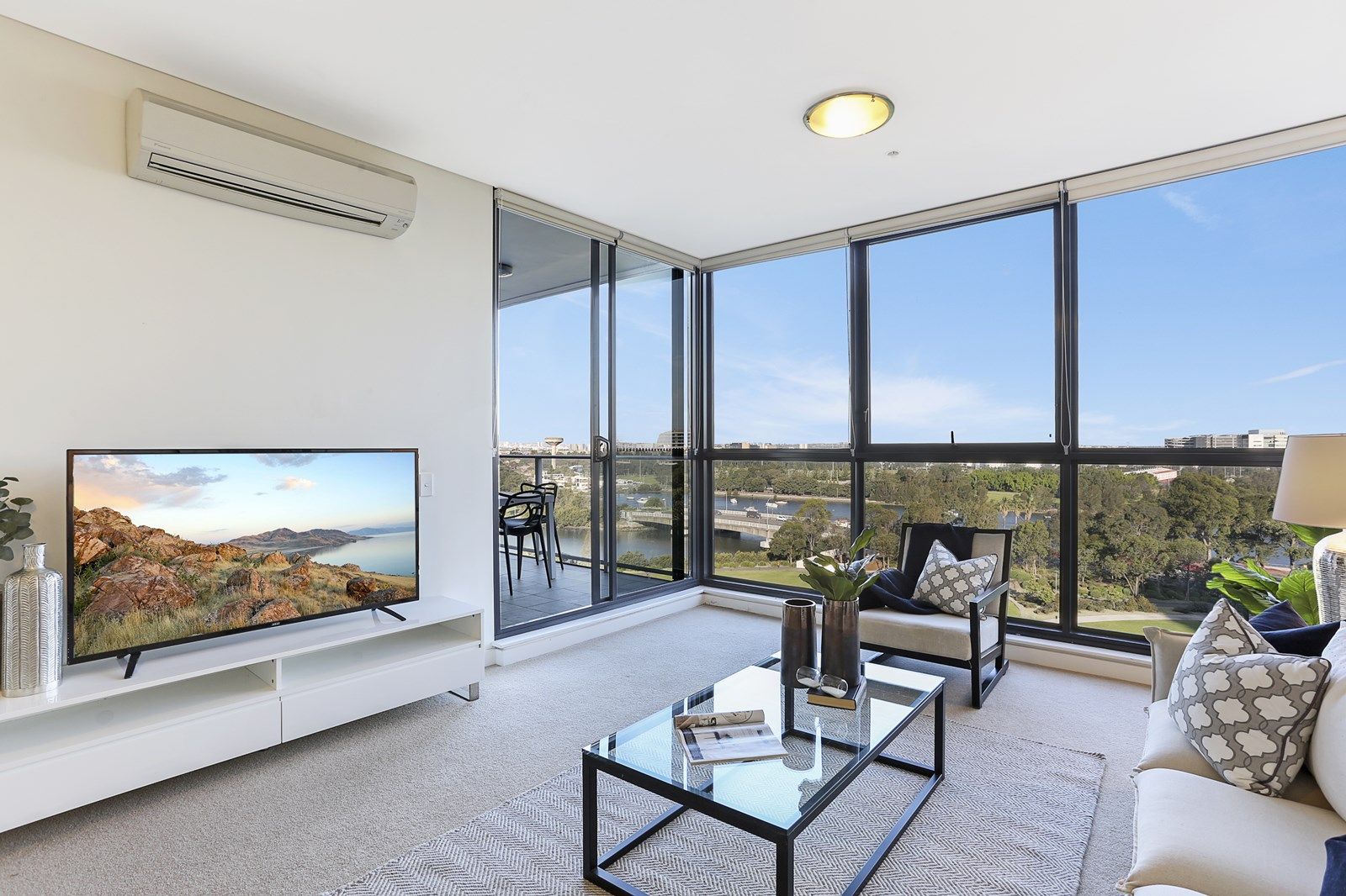 806/12 Brodie Spark Drive, Wolli Creek NSW 2205, Image 1