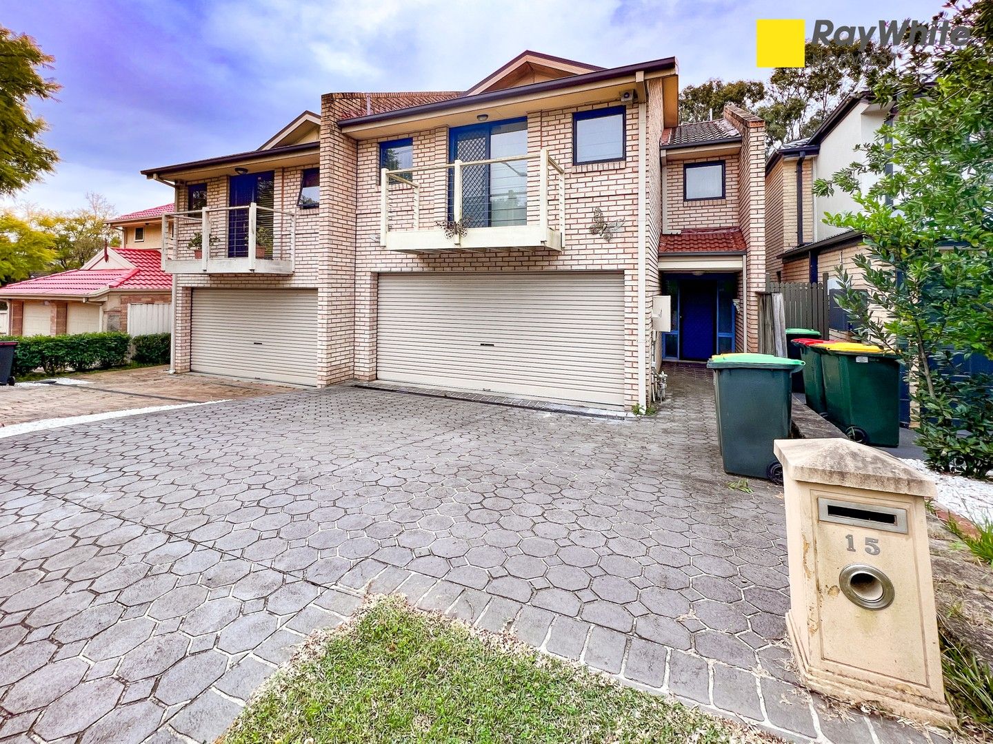 3 bedrooms House in 15 Bundara Way BAULKHAM HILLS NSW, 2153