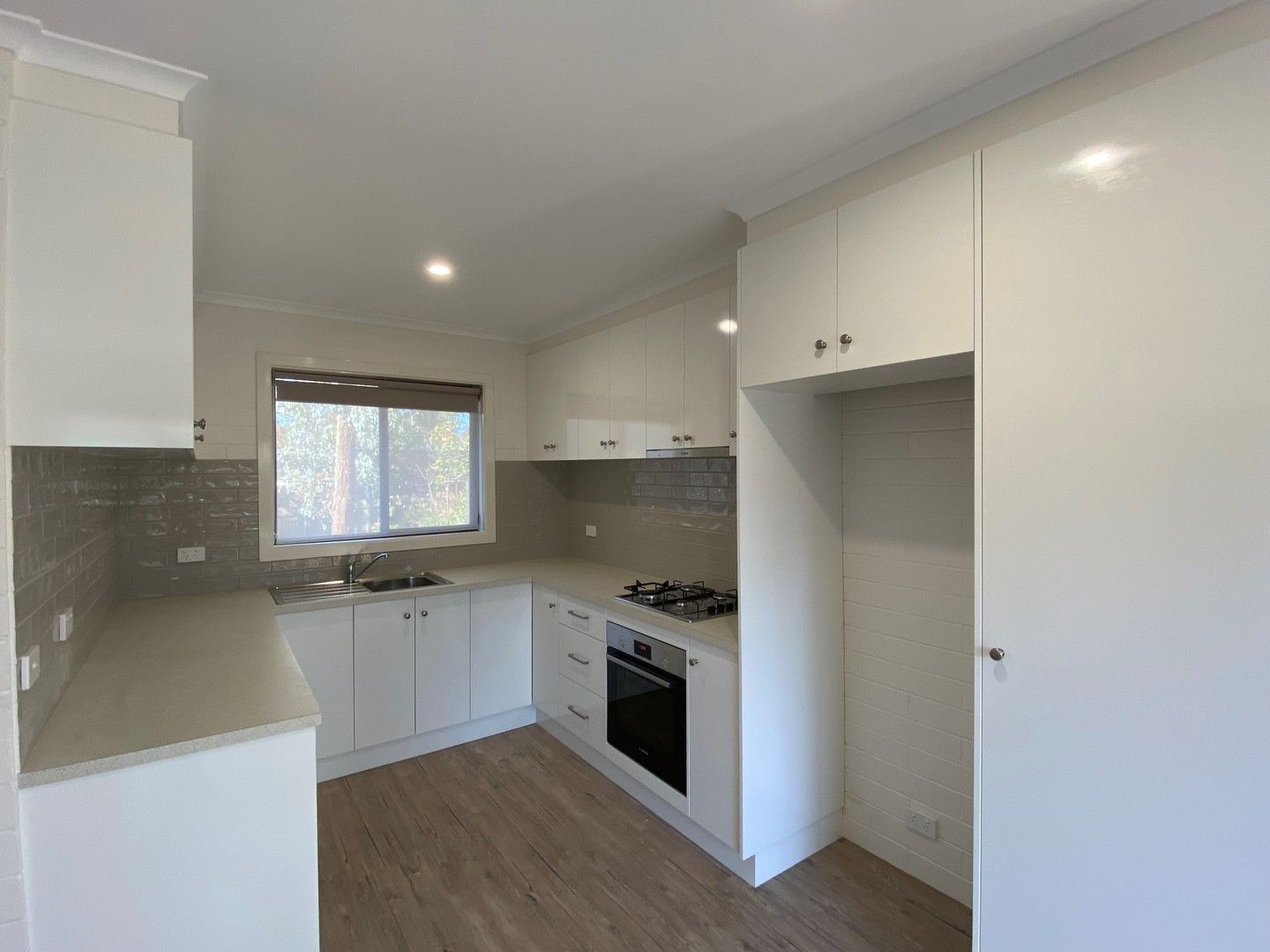 2 bedrooms Apartment / Unit / Flat in 1/153 Duke Street CASTLEMAINE VIC, 3450