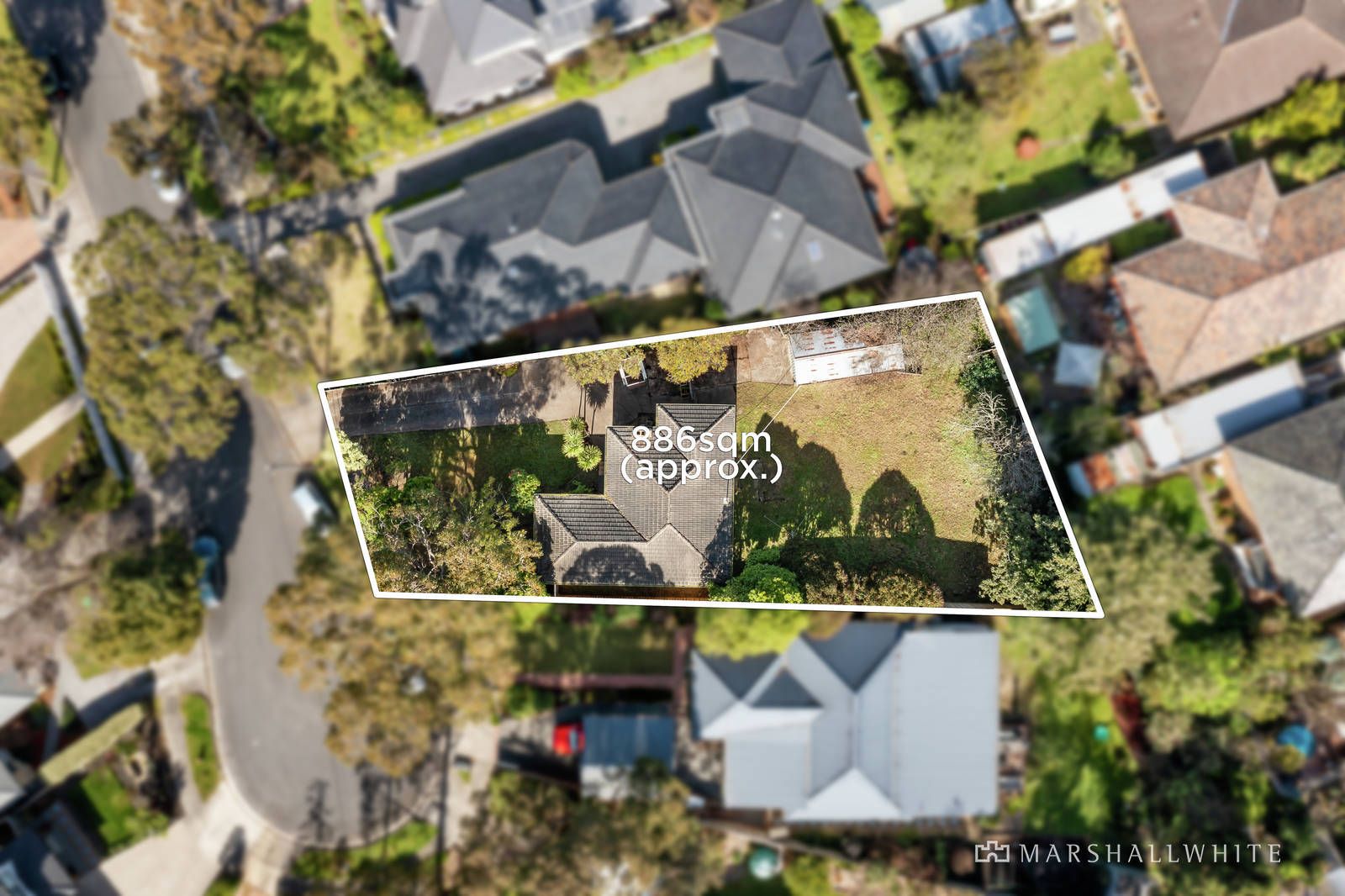 8 Savage Court Nunawading VIC 3131 Domain