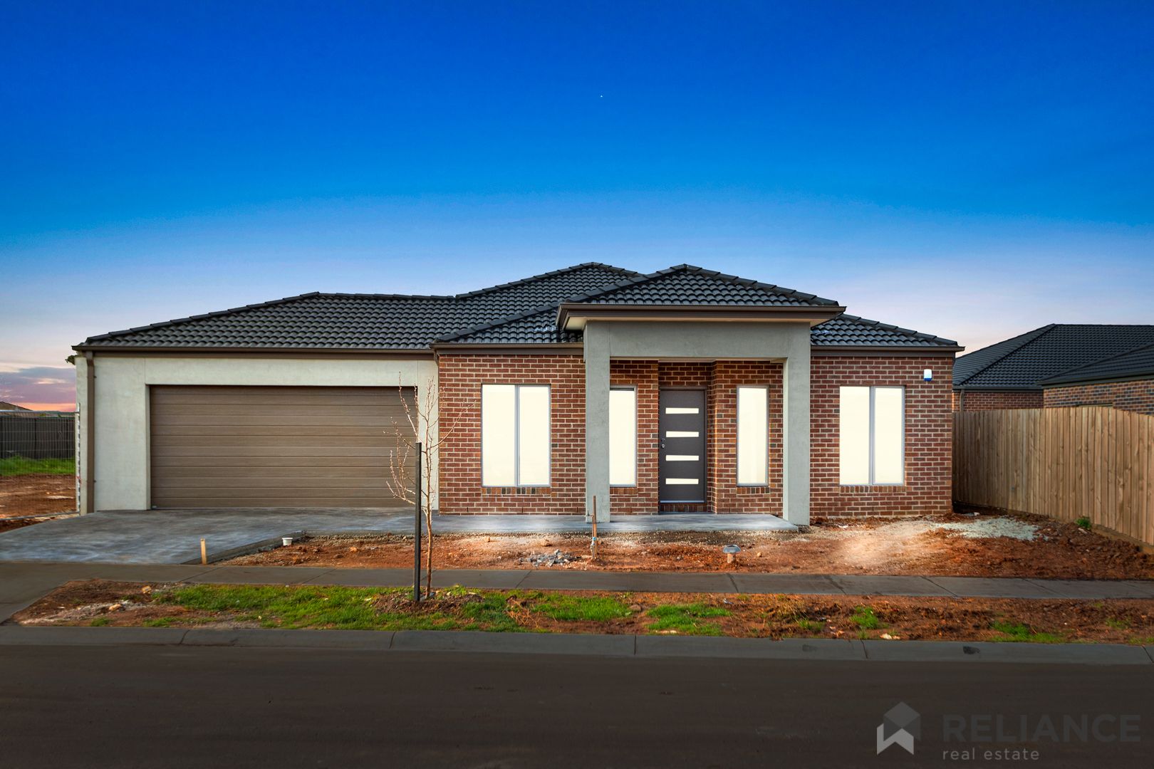 4 Canterbury Circuit, Melton South VIC 3338, Image 0