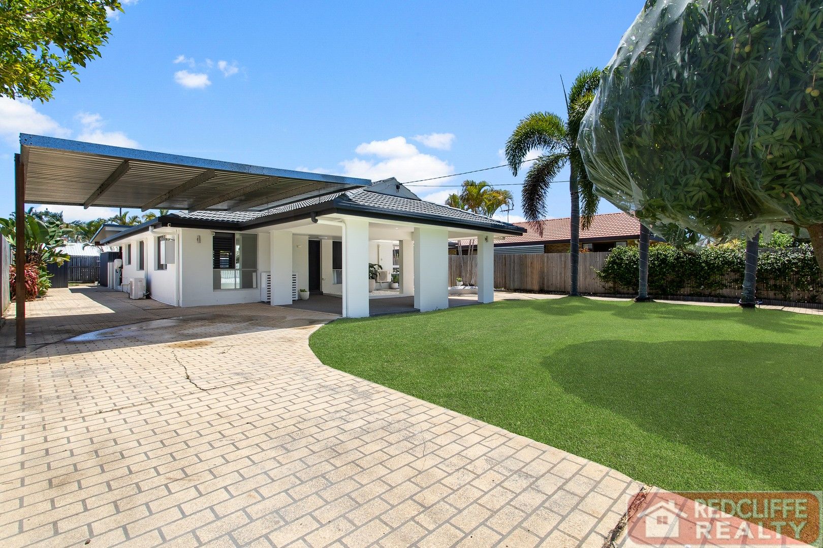 19 La Salle Drive, Newport QLD 4020, Image 2