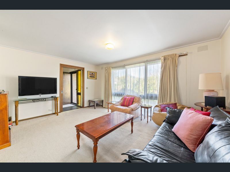 1/1 Keats Court, Ashwood VIC 3147, Image 2