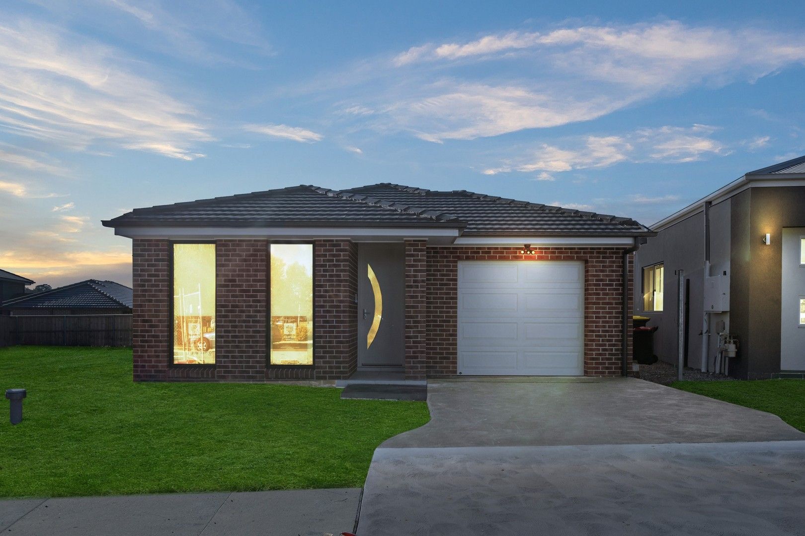 3 bedrooms House in 26 Brookner Road SPRING FARM NSW, 2570