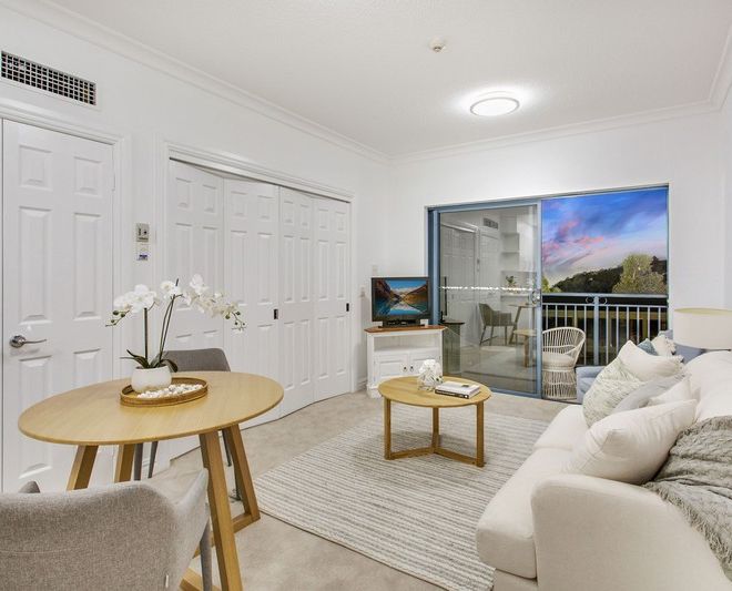 Picture of 233/10 Minkara Road, Bayview