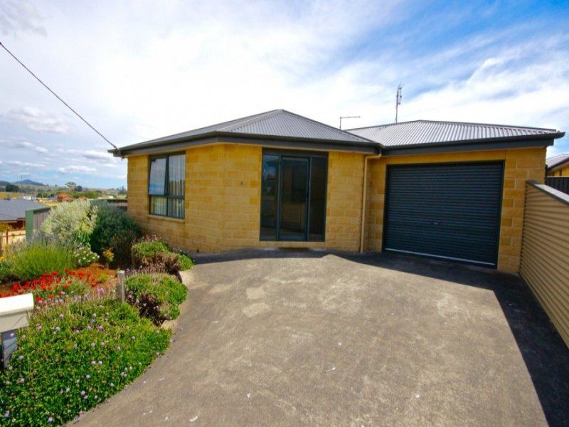 4/4 Smythe Street, Sheffield TAS 7306, Image 1