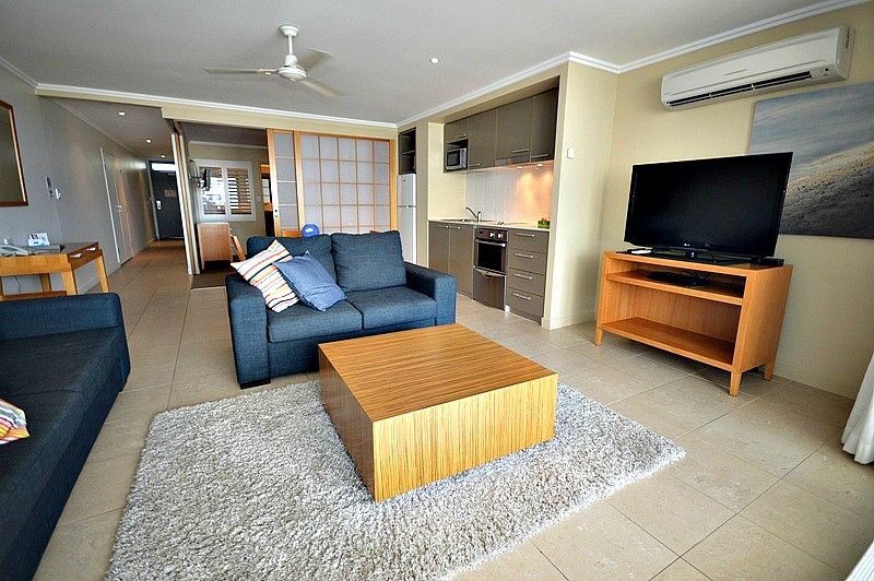 313/559 Charlton Esp, Urangan QLD 4655, Image 2