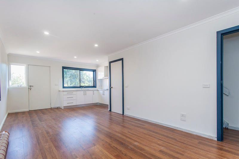 2 bedrooms Semi-Detached in 61B Marianne Way MOUNT WAVERLEY VIC, 3149