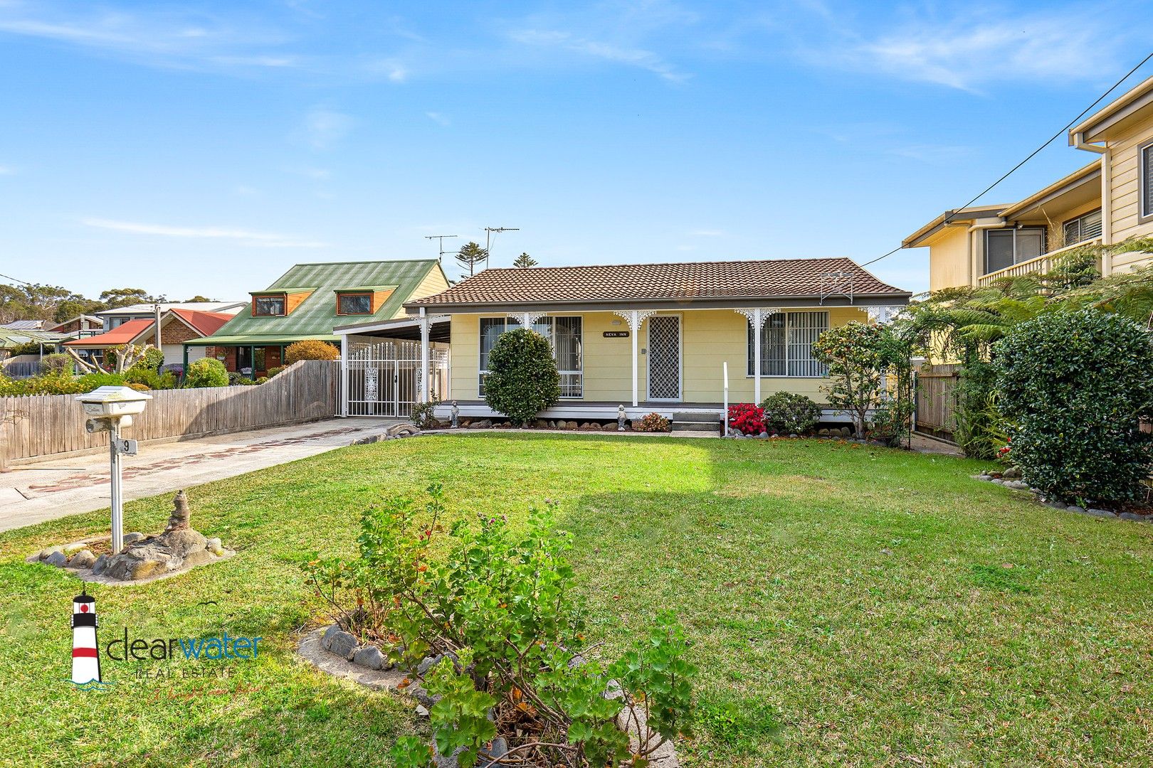 9 Coogee St, Tuross Head NSW 2537, Image 1