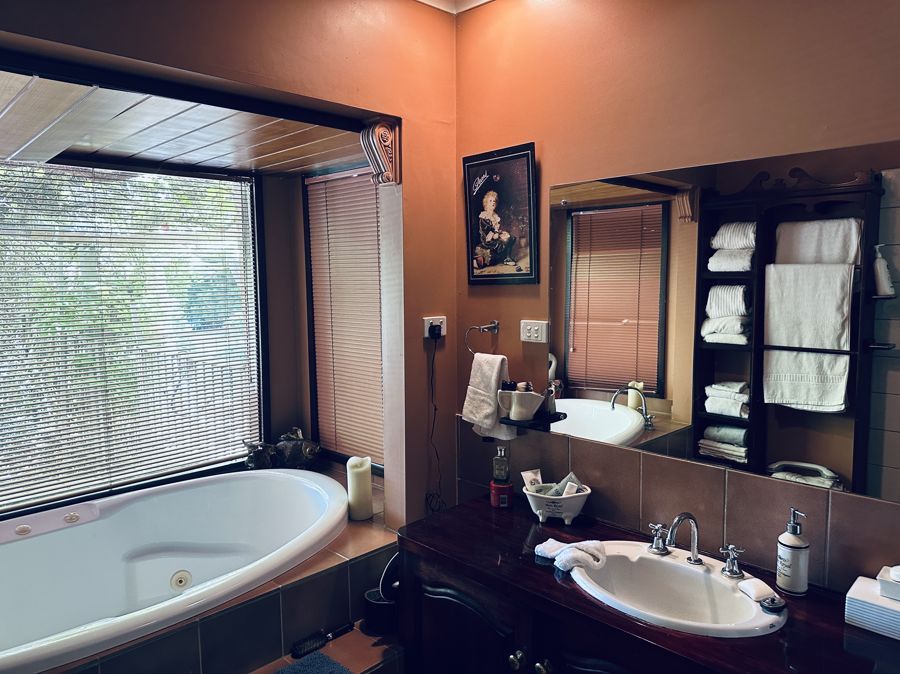 5 bedrooms Acreage / Semi-Rural in 110 Butlers Road KILMORE VIC, 3764