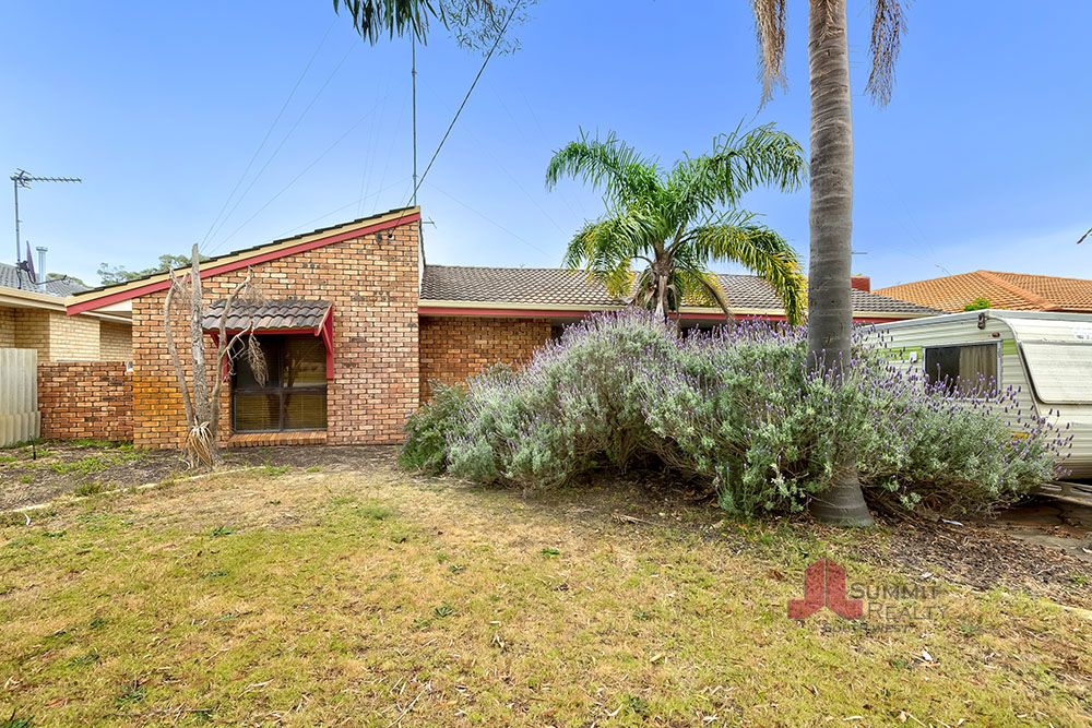 4 bedrooms House in 12 College Row SOUTH BUNBURY WA, 6230