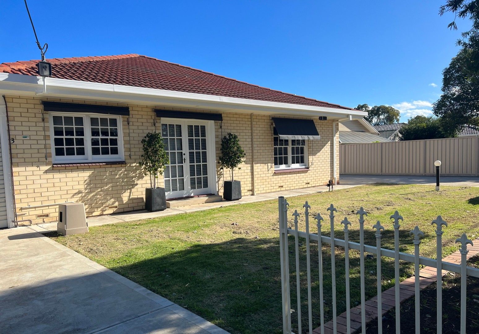 2 bedrooms Apartment / Unit / Flat in 1/3 Helen Street GLENELG NORTH SA, 5045