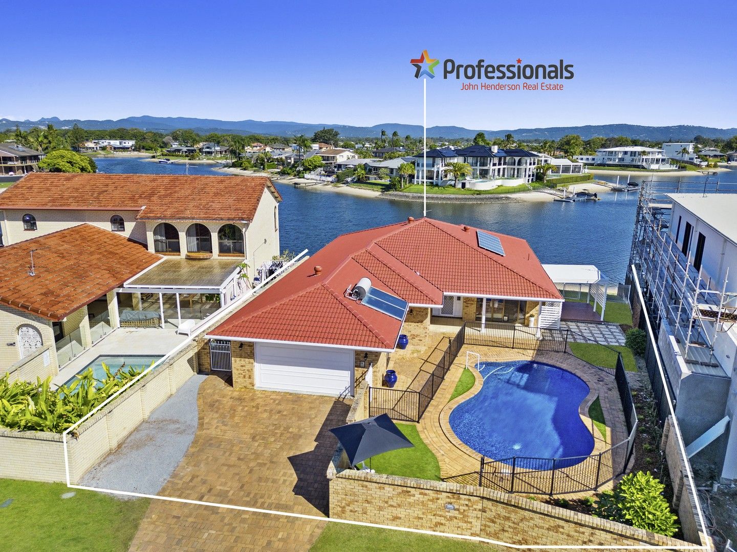 74 Sovereign Drive, Mermaid Waters QLD 4218, Image 0