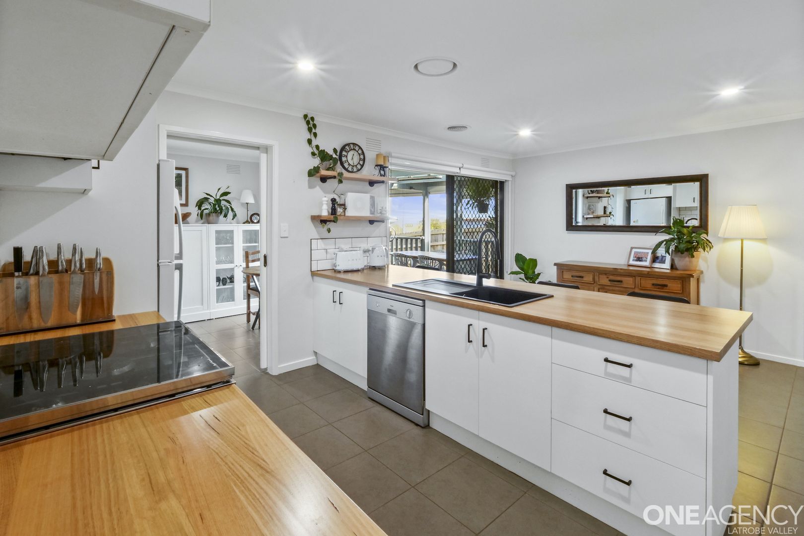 17 Auchterlonie Crescent, Churchill VIC 3842, Image 2