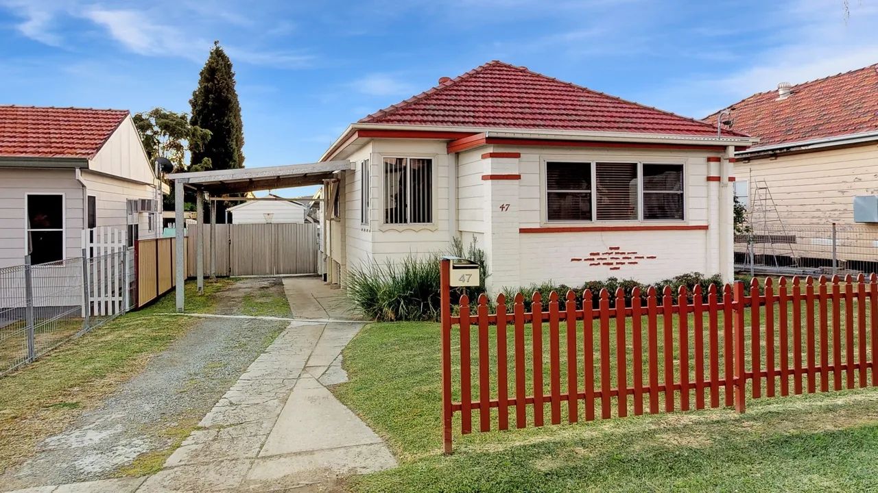 2 bedrooms House in 47 Robert Street ARGENTON NSW, 2284