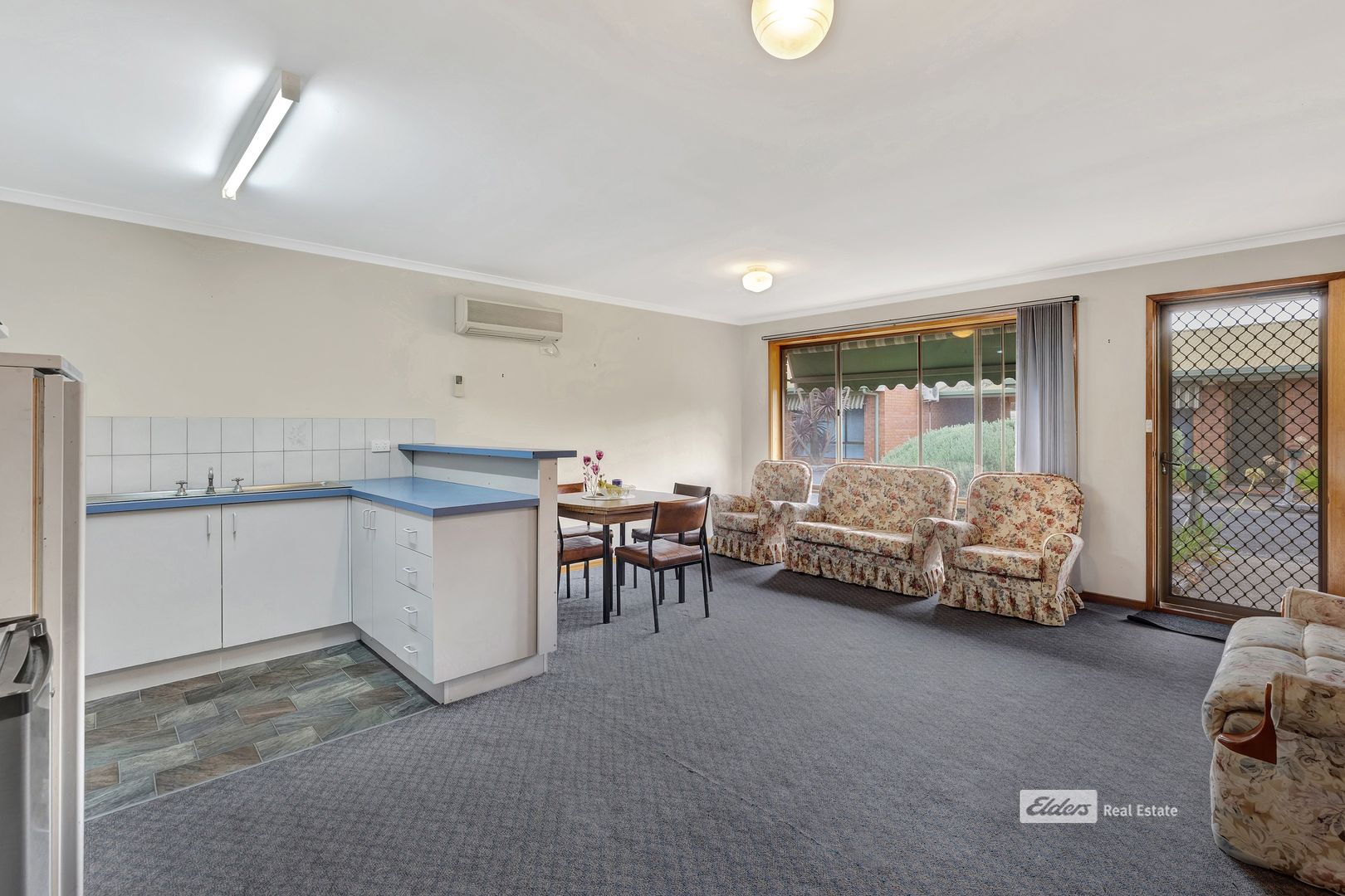 2/13 Julian Street, Penola SA 5277, Image 1