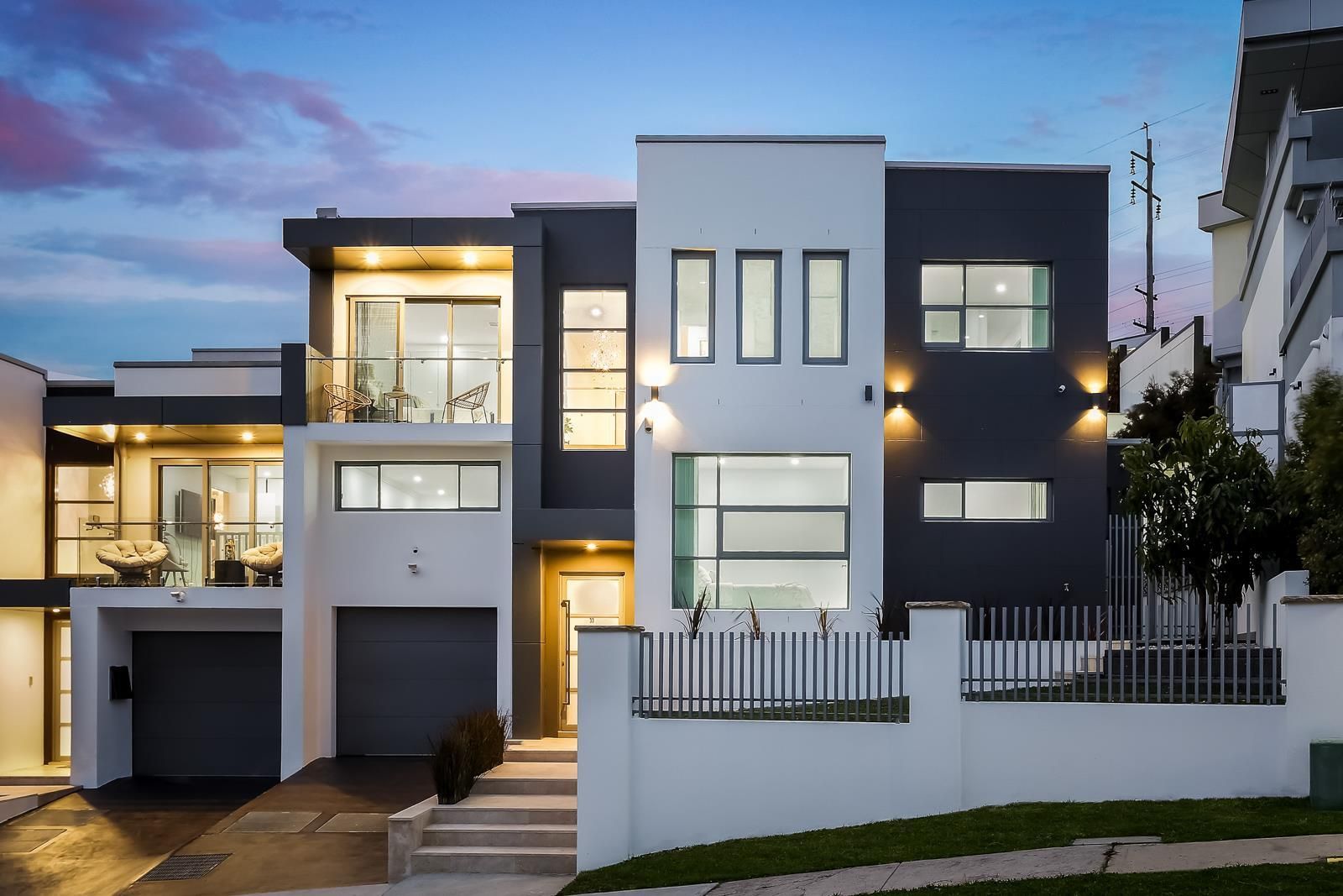 5 bedrooms Duplex in 33 Moses Way WINSTON HILLS NSW, 2153