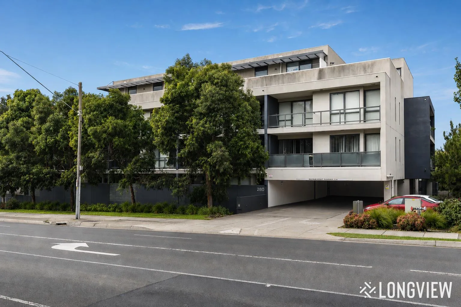 Get In On Ground Level, Glen Waverley