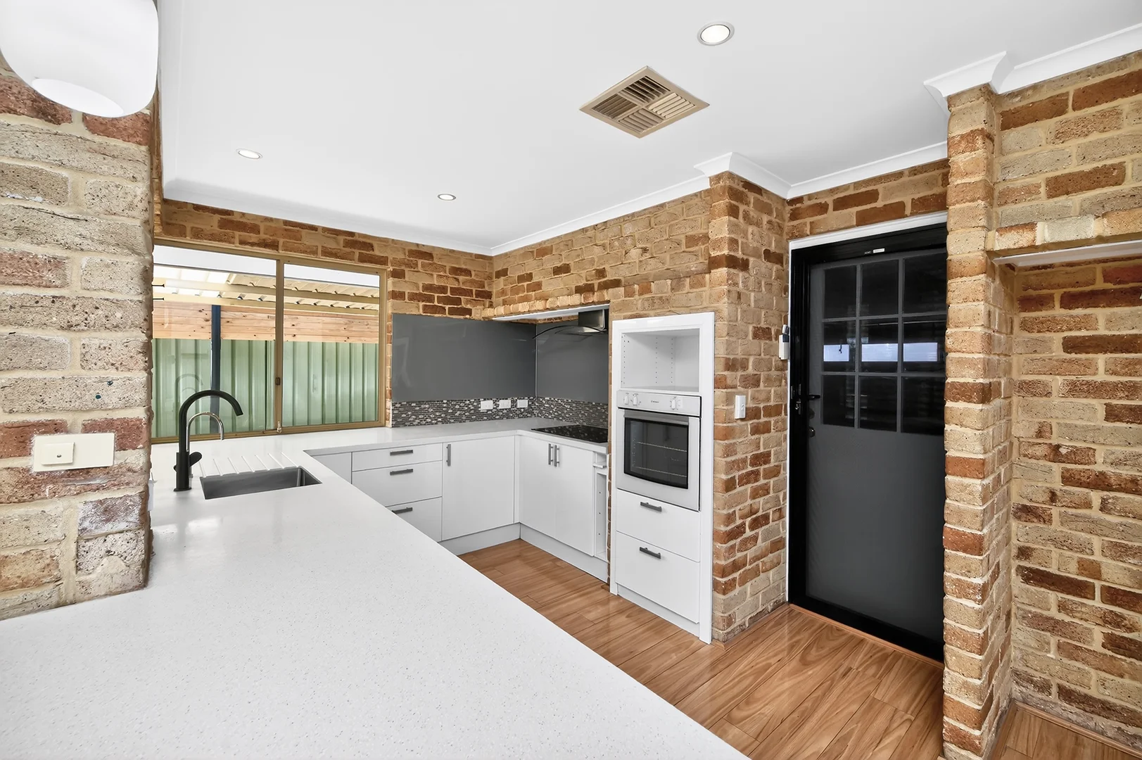 Additional image 14 of 20 Northmore Crescent, Winthrop WA 6150