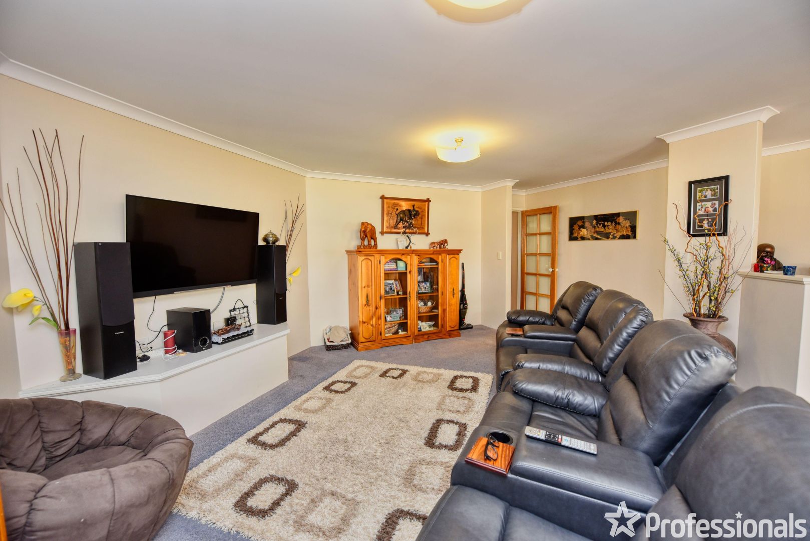 12 Moreton Crescent, Warnbro WA 6169, Image 2