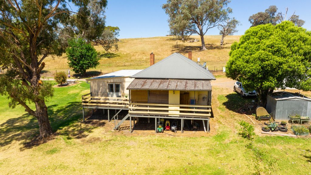 3 bedrooms House in 132 Pastoral Lane WIRLINGA NSW, 2640