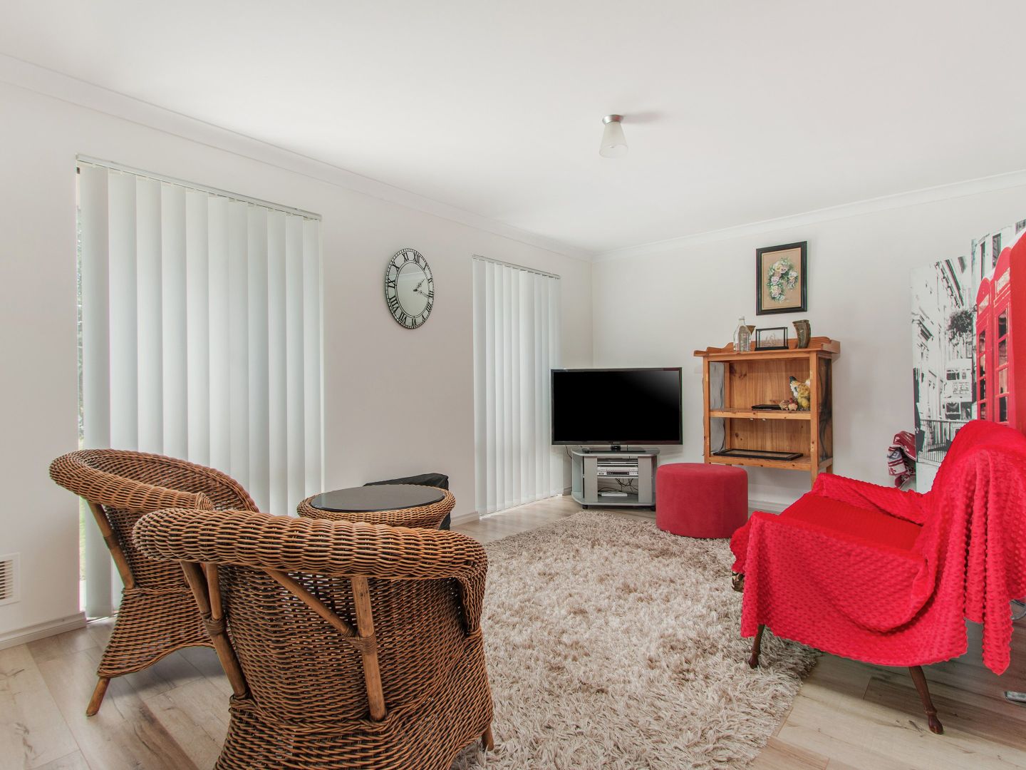 72 Willmott Dr, Cooloongup WA 6168, Image 2