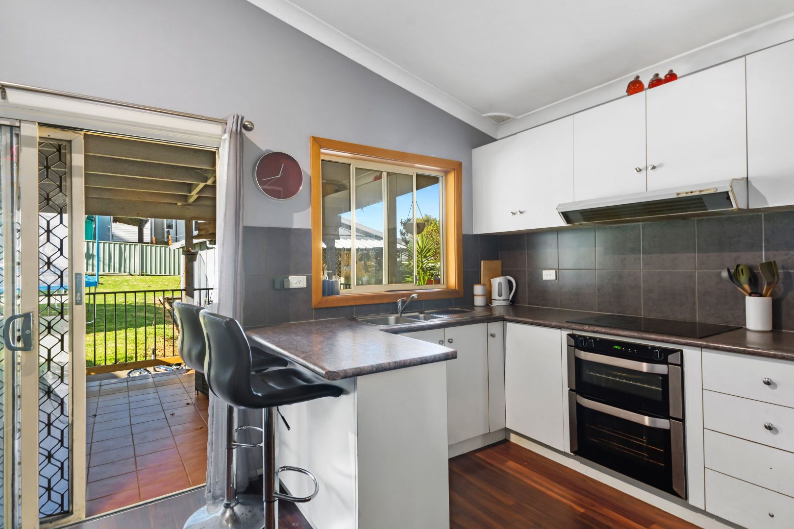 66 Landy Drive, Mount Warrigal NSW 2528, Image 2