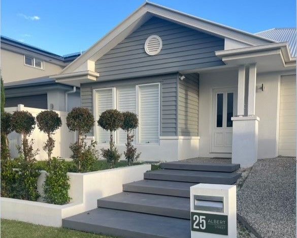 4 bedrooms House in 25 Albert Street COOMERA QLD, 4209